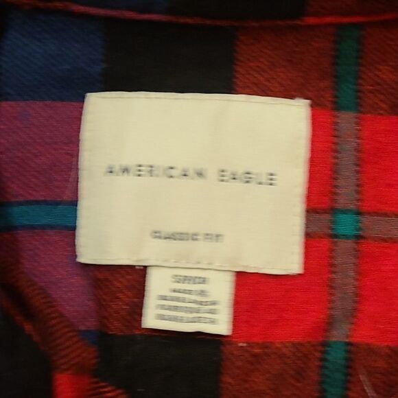 American eagle classic fit womens red and blue flannel size small - Picture 2 of 4